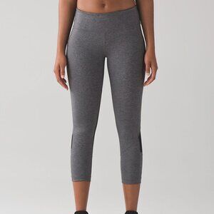 Lululemon Pace Rival Crop (19") *Small Flaw - 6 Heathered Black/Heathered Slate